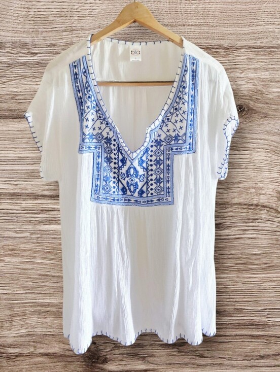 Bila Tops - Bila White Lightweight  Tunic with Blue Embroidered/beaded V-Neck